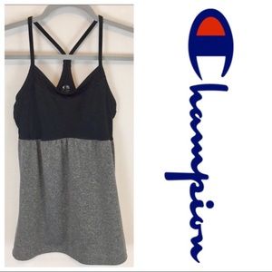 ✨ MAKE OFFER ✨

{CHAMPION} WORKOUT SHELF BRA TANK